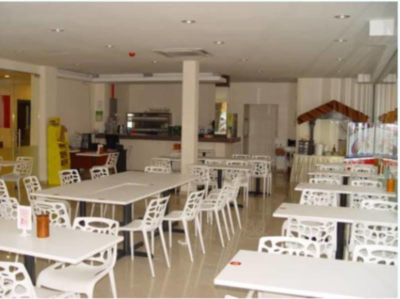 Jb Hotel