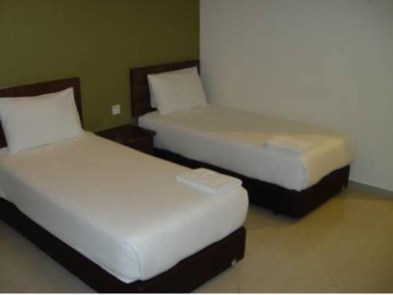Jb Hotel 2*